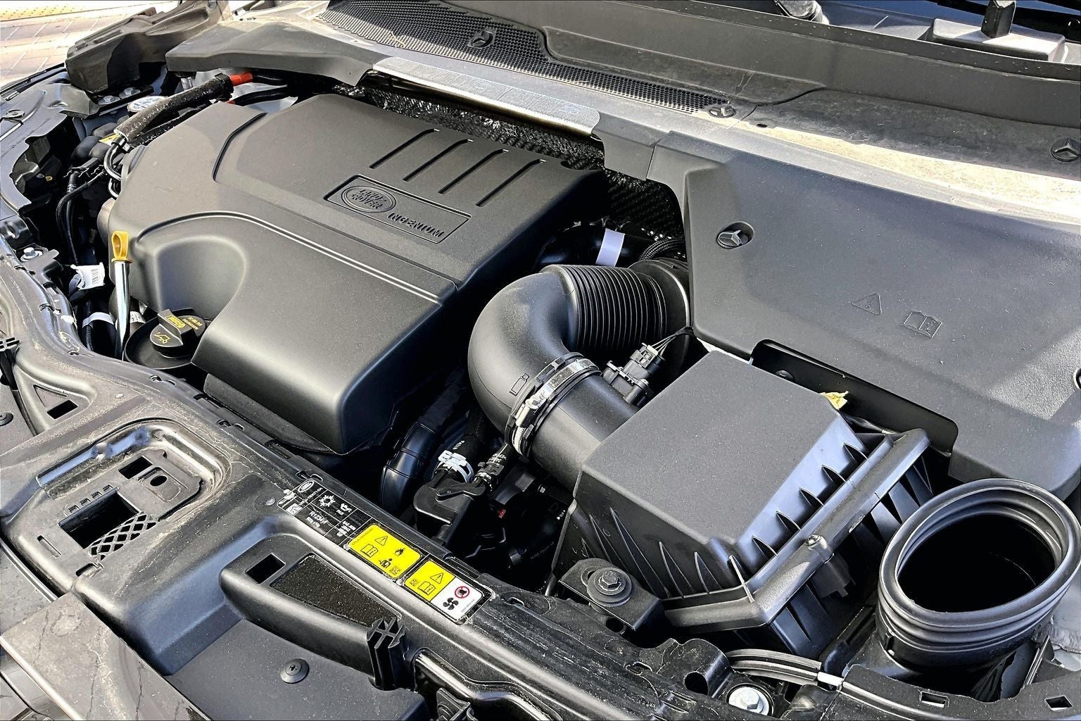 2024 Land Rover Discovery Sport SE