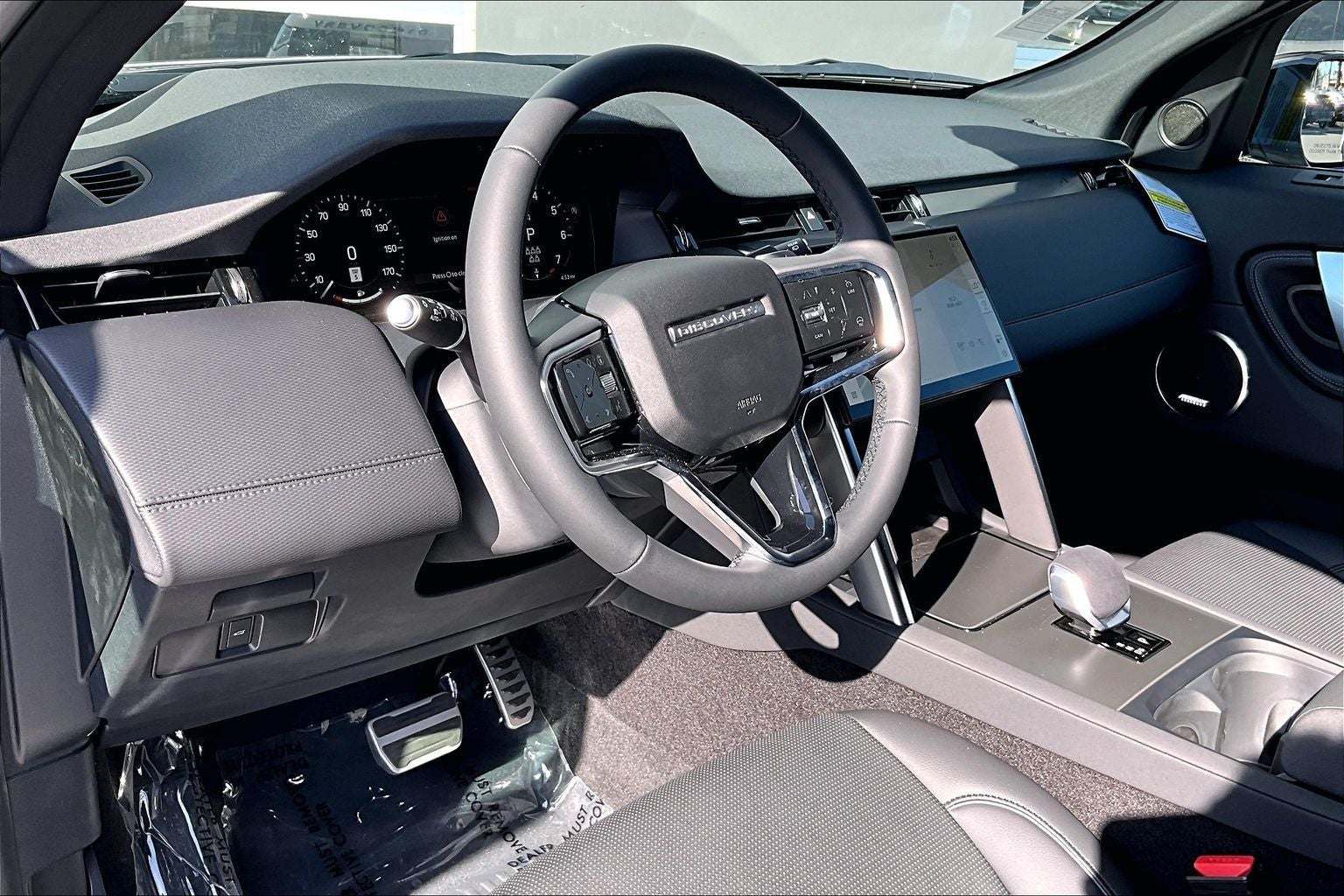 2026 Land Rover Discovery Sport Landmark