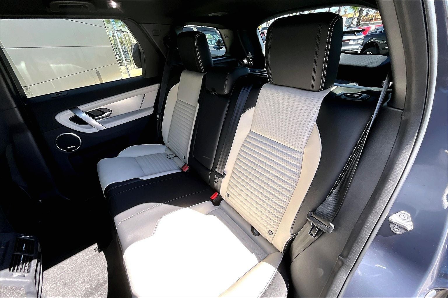 2026 Land Rover Discovery Sport Landmark