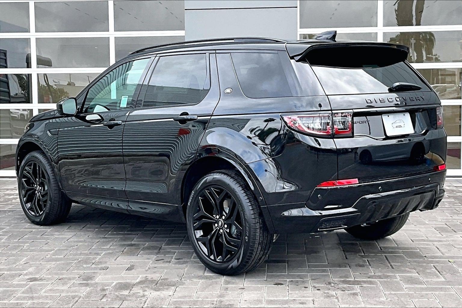 2026 Land Rover Discovery Sport Landmark
