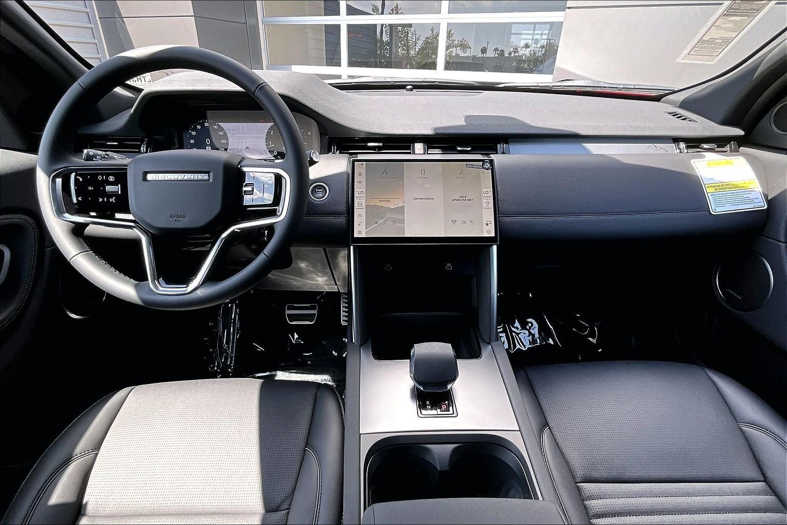 2026 Land Rover Discovery Sport Landmark