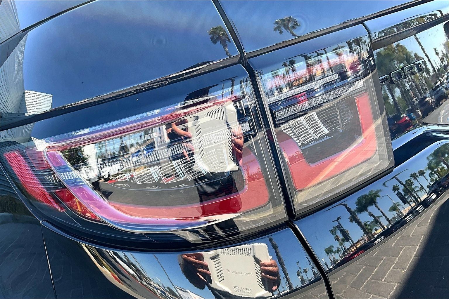 2022 Land Rover Discovery Sport S R-Dynamic