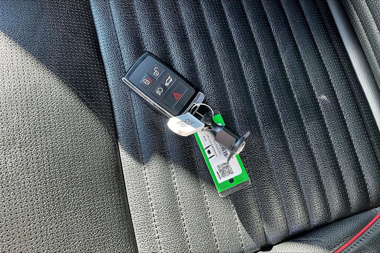 2022 Land Rover Discovery Sport S R-Dynamic