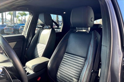 2022 Land Rover Discovery Sport S R-Dynamic