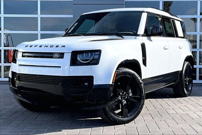 2026 Land Rover Defender 110 X-Dynamic SE