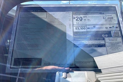 2026 Land Rover Defender 110 X-Dynamic SE