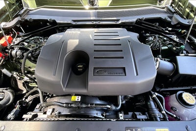 2026 Land Rover Defender 110 X-Dynamic SE