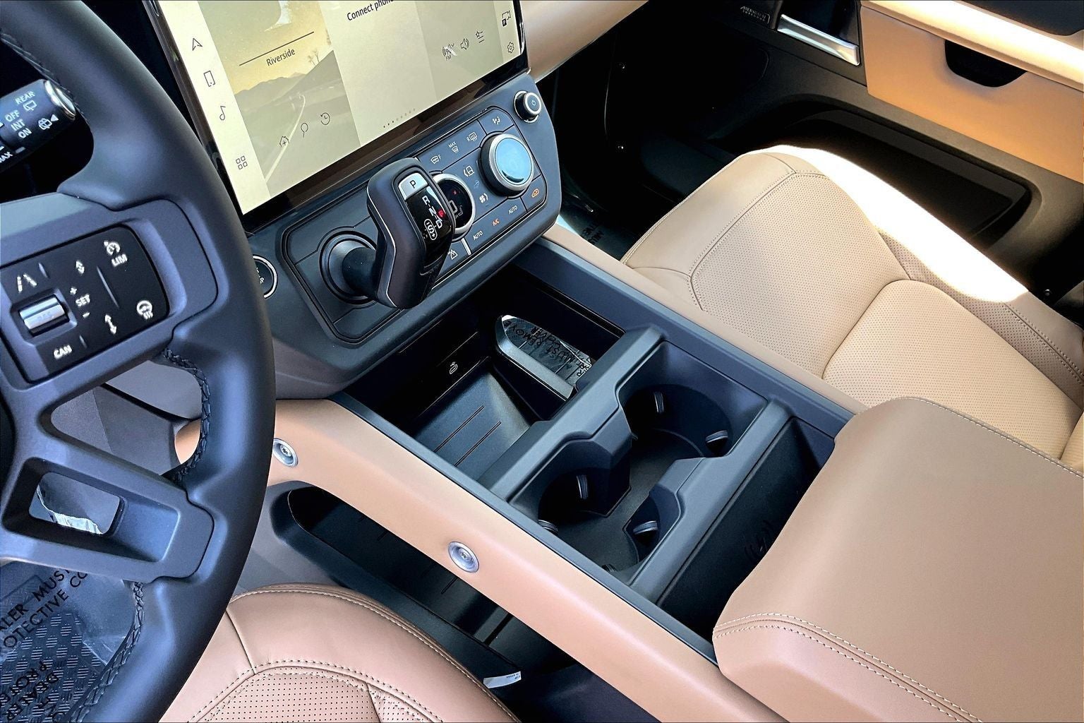 2026 Land Rover Defender 110 X-Dynamic SE