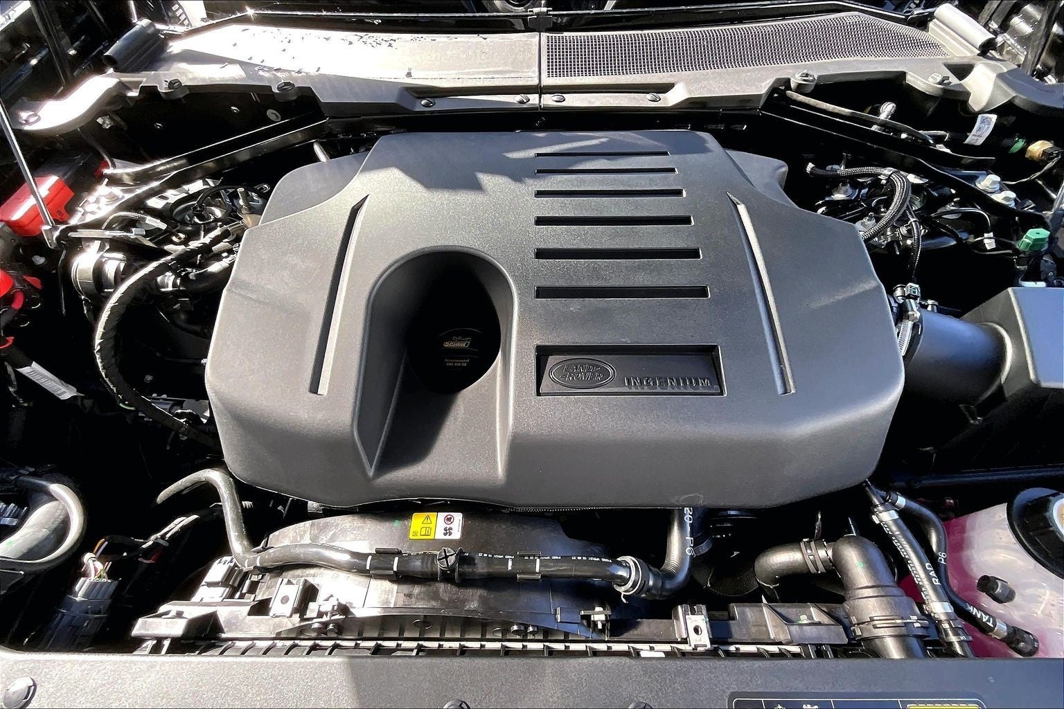 2026 Land Rover Defender 110 X-Dynamic SE