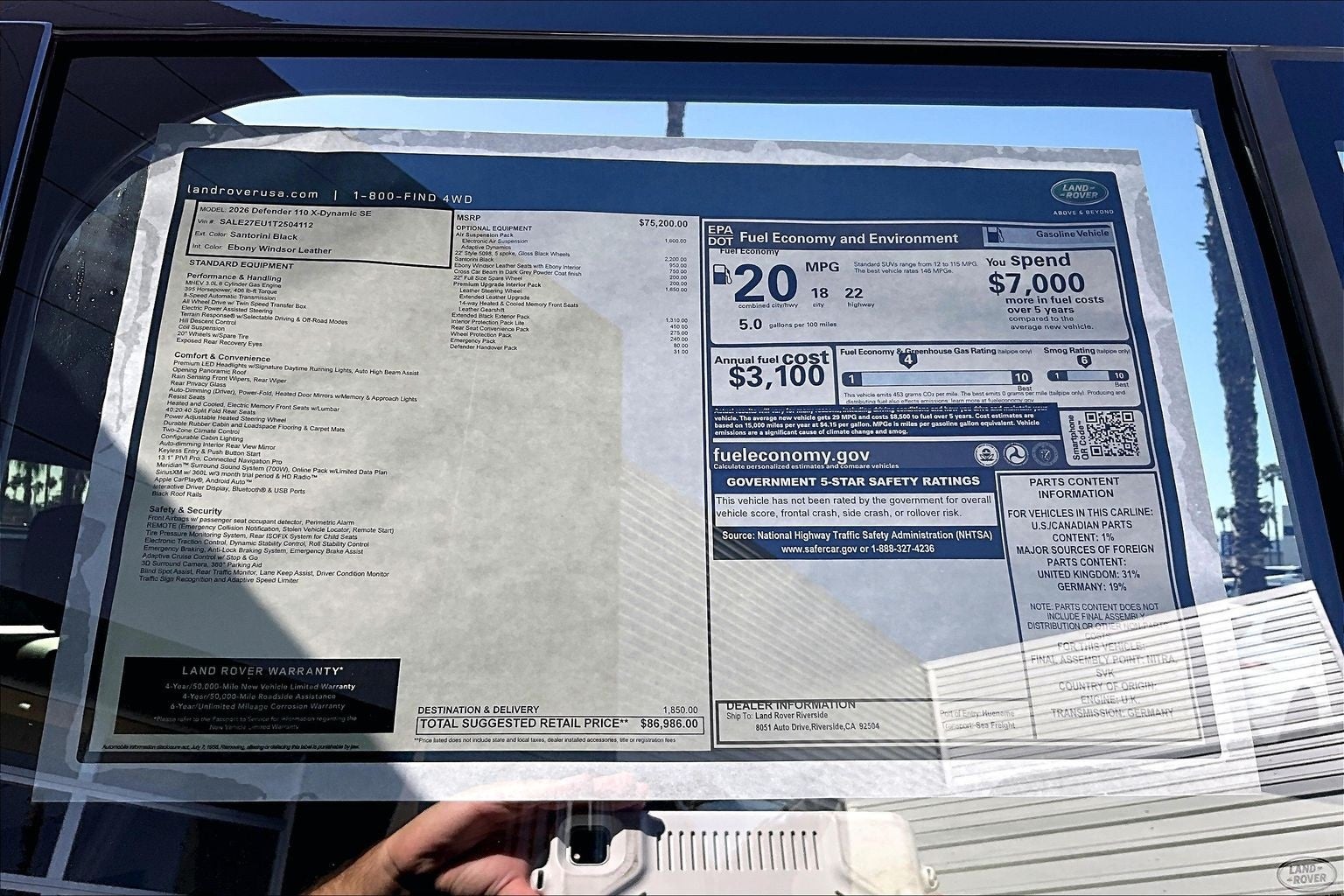 2026 Land Rover Defender 110 X-Dynamic SE
