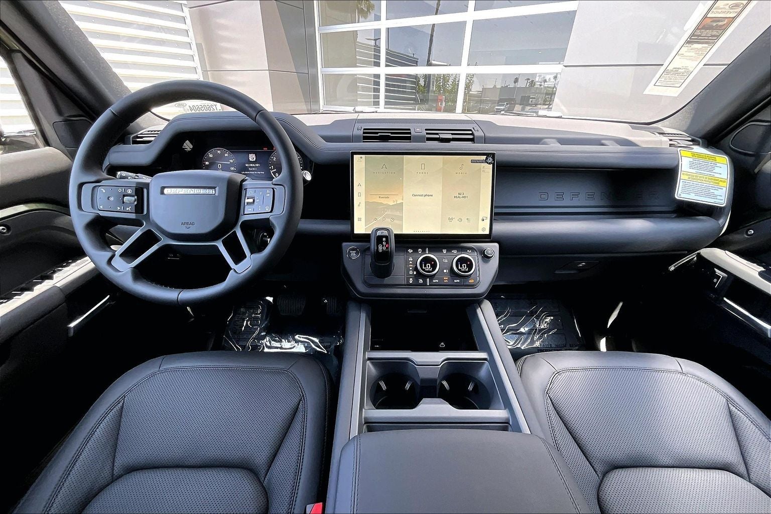 2026 Land Rover Defender 110 X-Dynamic SE