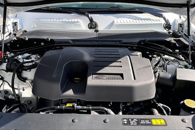 2026 Land Rover Defender 110 X-Dynamic SE