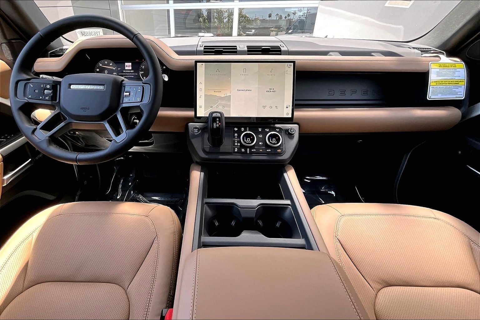 2026 Land Rover Defender 110 X-Dynamic SE