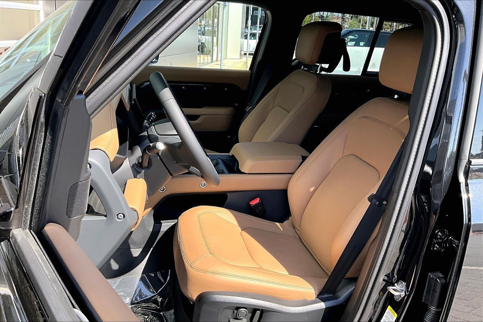 2026 Land Rover Defender 110 X-Dynamic SE