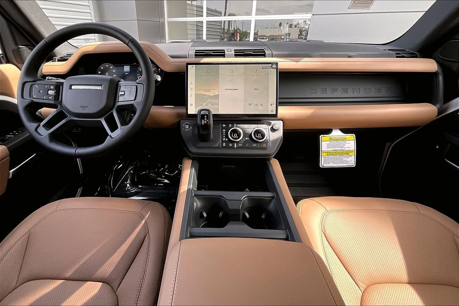 2026 Land Rover Defender 110 X-Dynamic SE