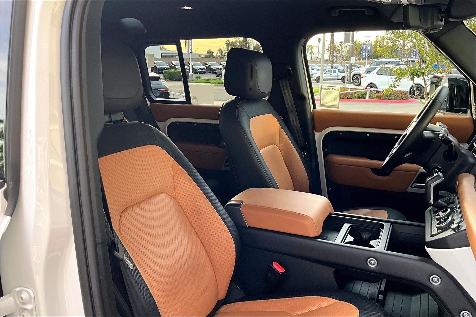 2024 Land Rover Defender 110 X-Dynamic SE