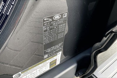 2026 Land Rover Defender 110 X-Dynamic SE