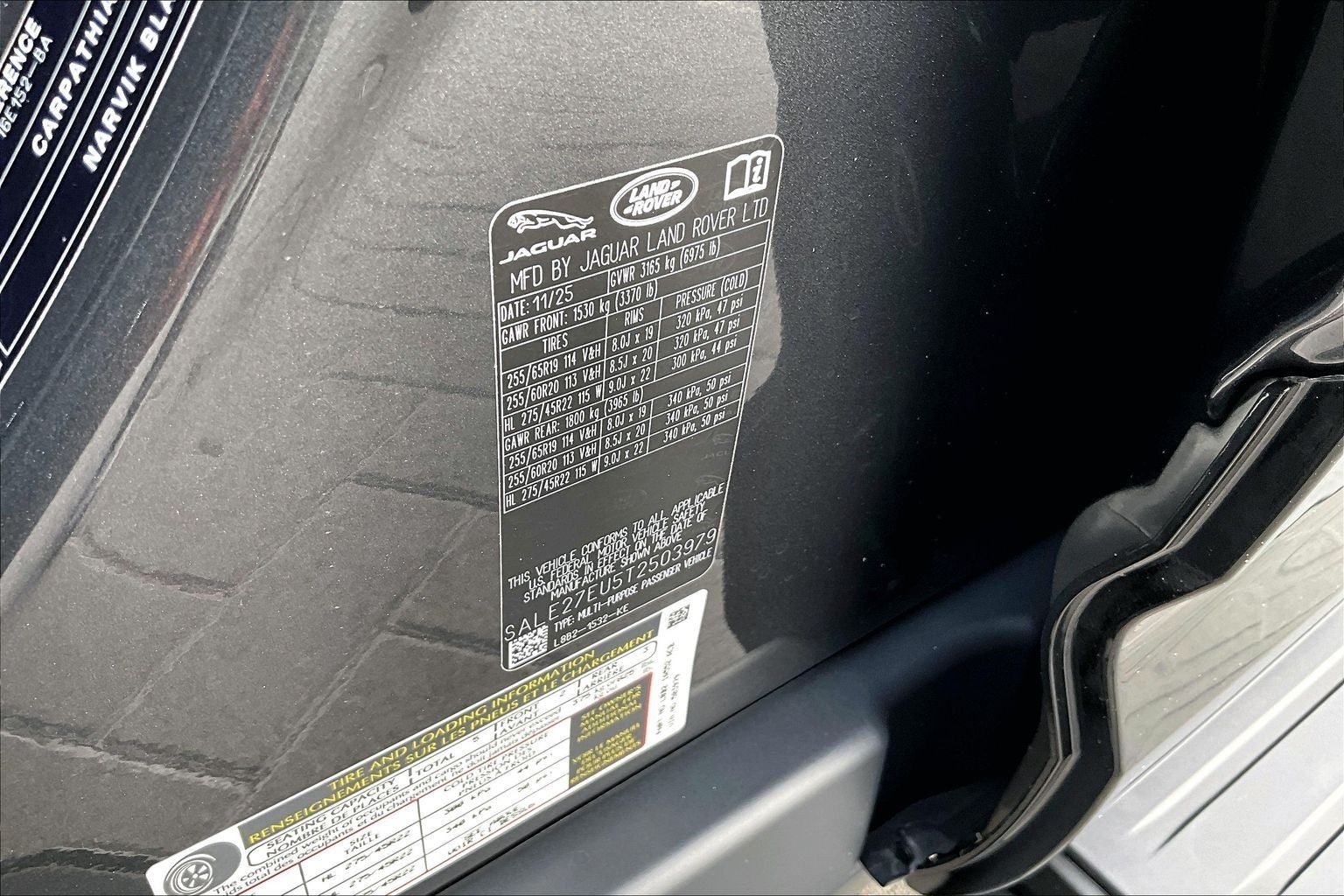 2026 Land Rover Defender 110 X-Dynamic SE