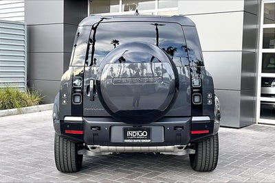 2026 Land Rover Defender 110 X-Dynamic SE