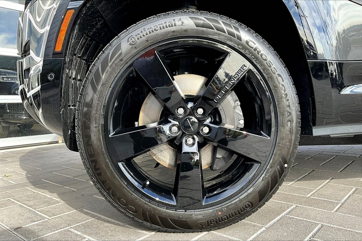 2026 Land Rover Defender 110 X-Dynamic SE