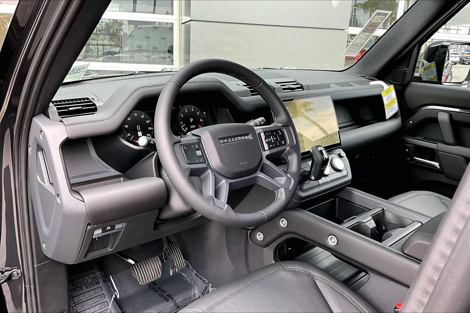 2026 Land Rover Defender 110 X-Dynamic SE