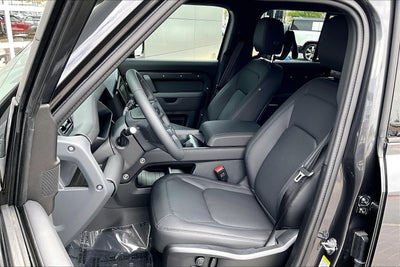 2026 Land Rover Defender 110 X-Dynamic SE