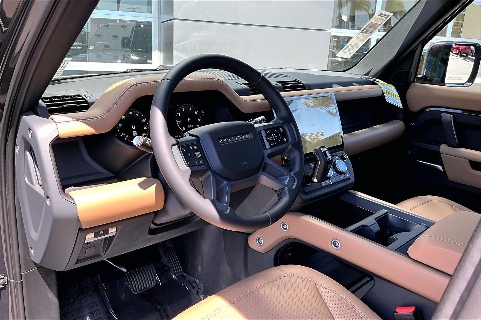 2026 Land Rover Defender 110 X-Dynamic SE