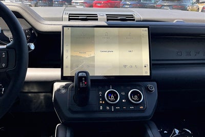 2026 Land Rover Defender 110 X-Dynamic SE