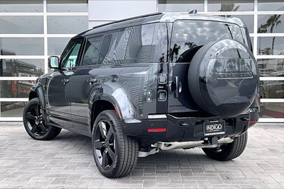 2026 Land Rover Defender 110 X-Dynamic SE