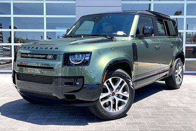 2026 Land Rover Defender 110 X-Dynamic SE