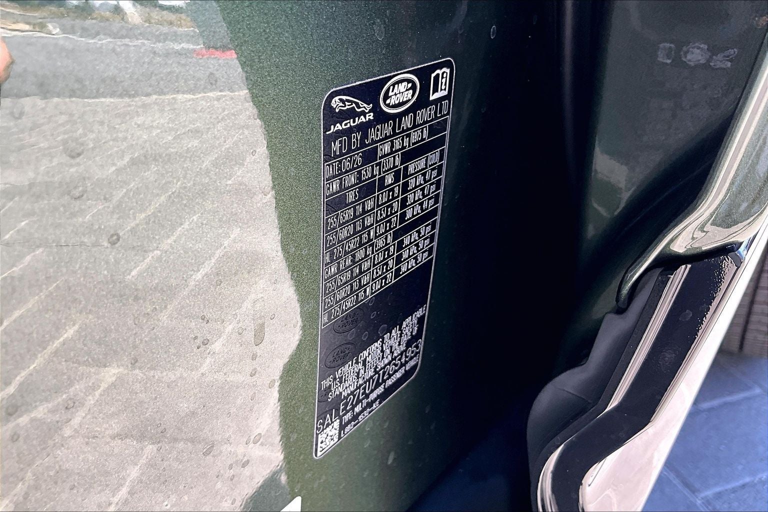 2026 Land Rover Defender 110 X-Dynamic SE