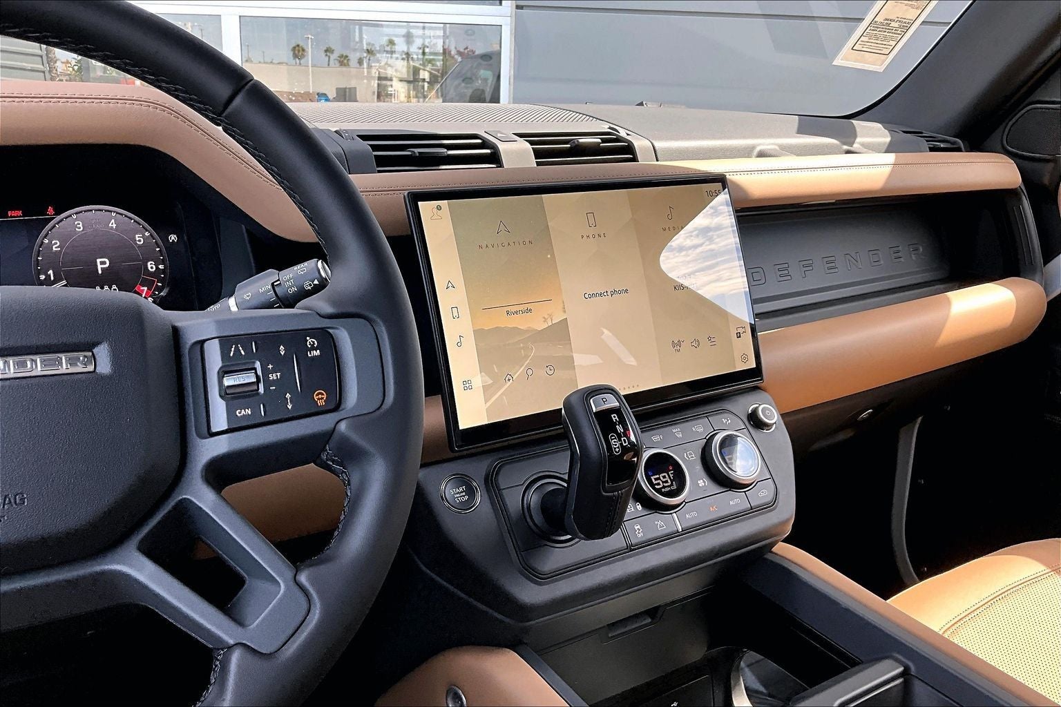 2026 Land Rover Defender 110 X-Dynamic SE