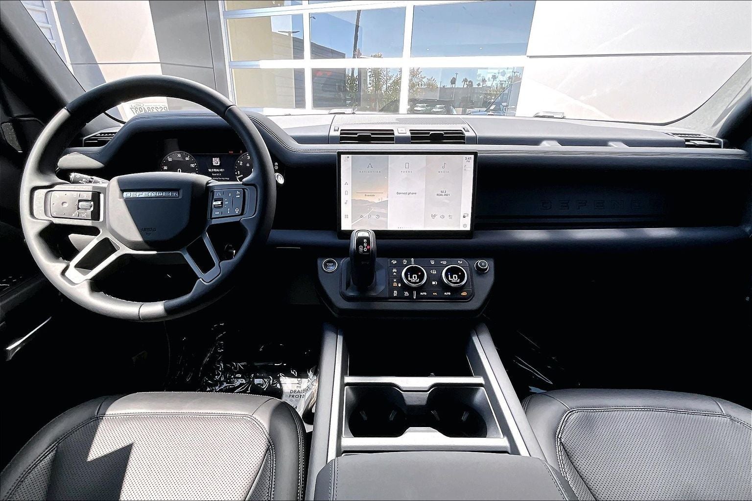 2025 Land Rover Defender 110 X-Dynamic SE