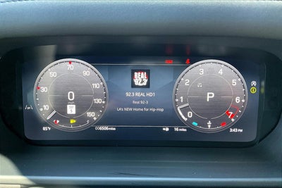 2025 Land Rover Defender 110 X-Dynamic SE