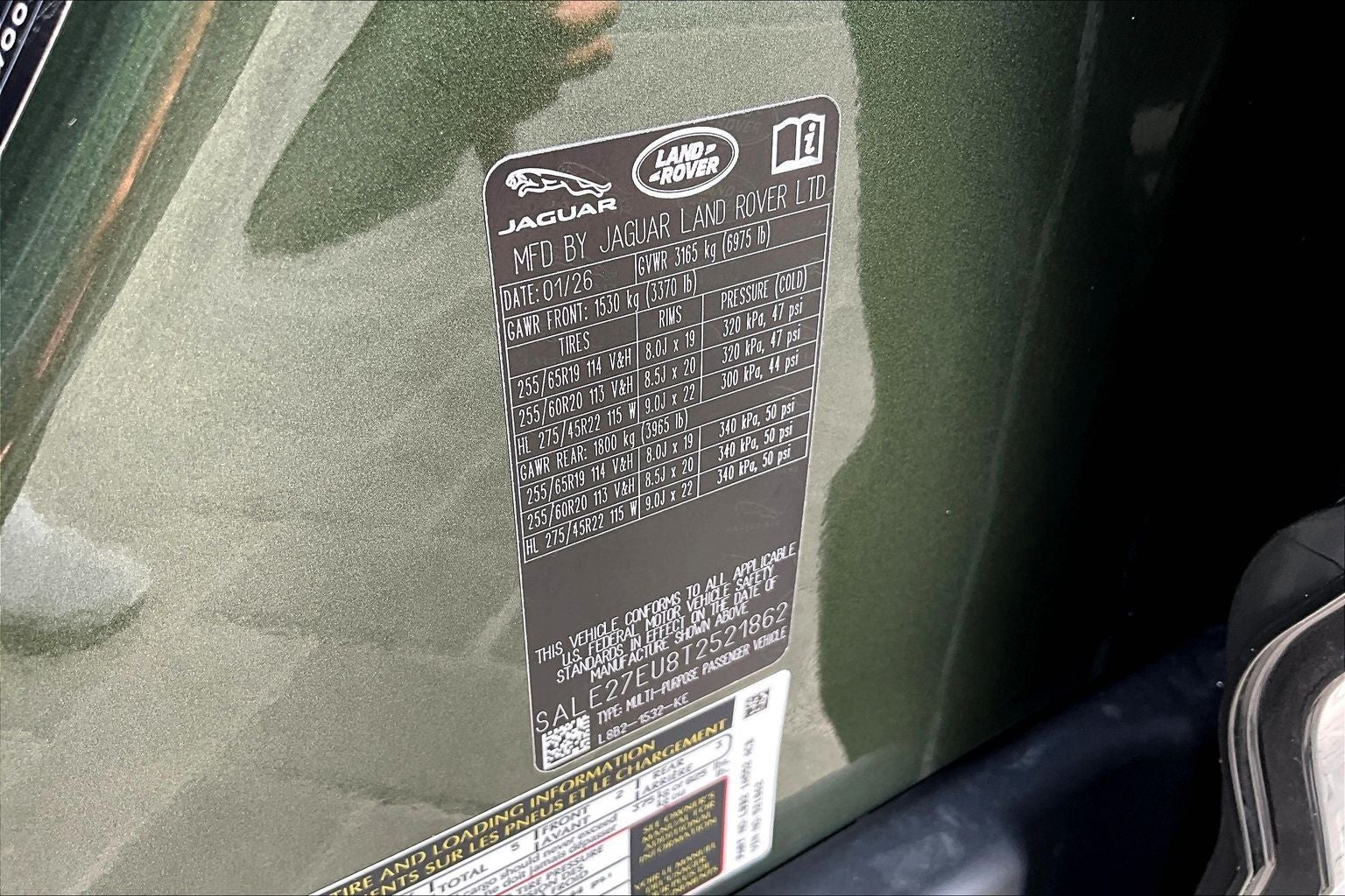 2026 Land Rover Defender 110 X-Dynamic SE