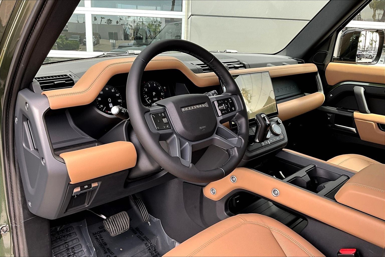 2026 Land Rover Defender 110 X-Dynamic SE