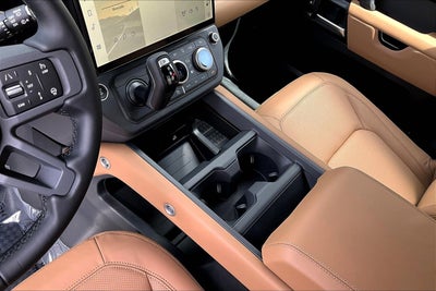 2026 Land Rover Defender 110 X-Dynamic SE