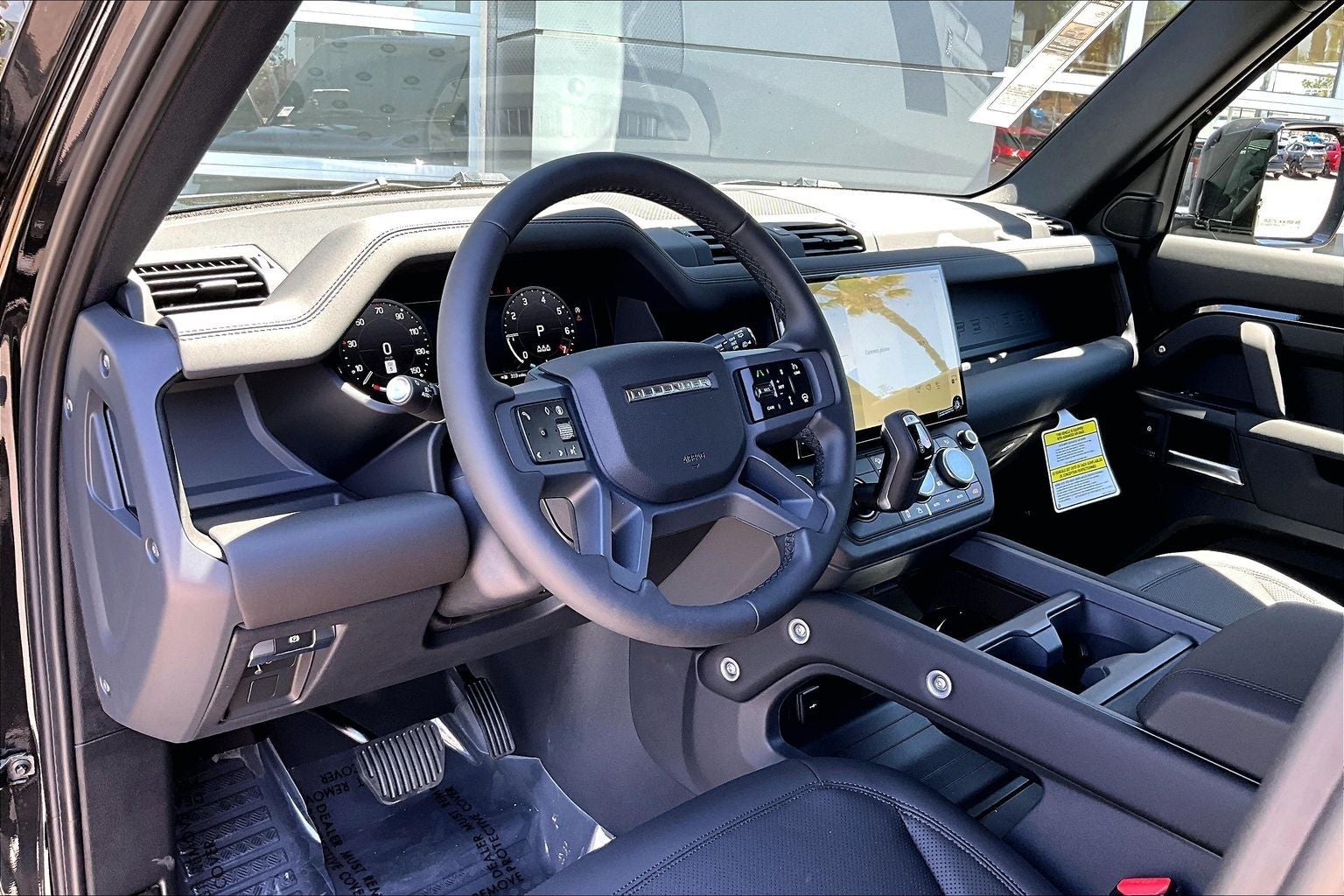 2026 Land Rover Defender 110 X-Dynamic SE