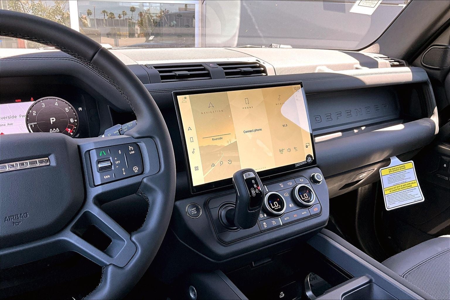 2026 Land Rover Defender 110 X-Dynamic SE