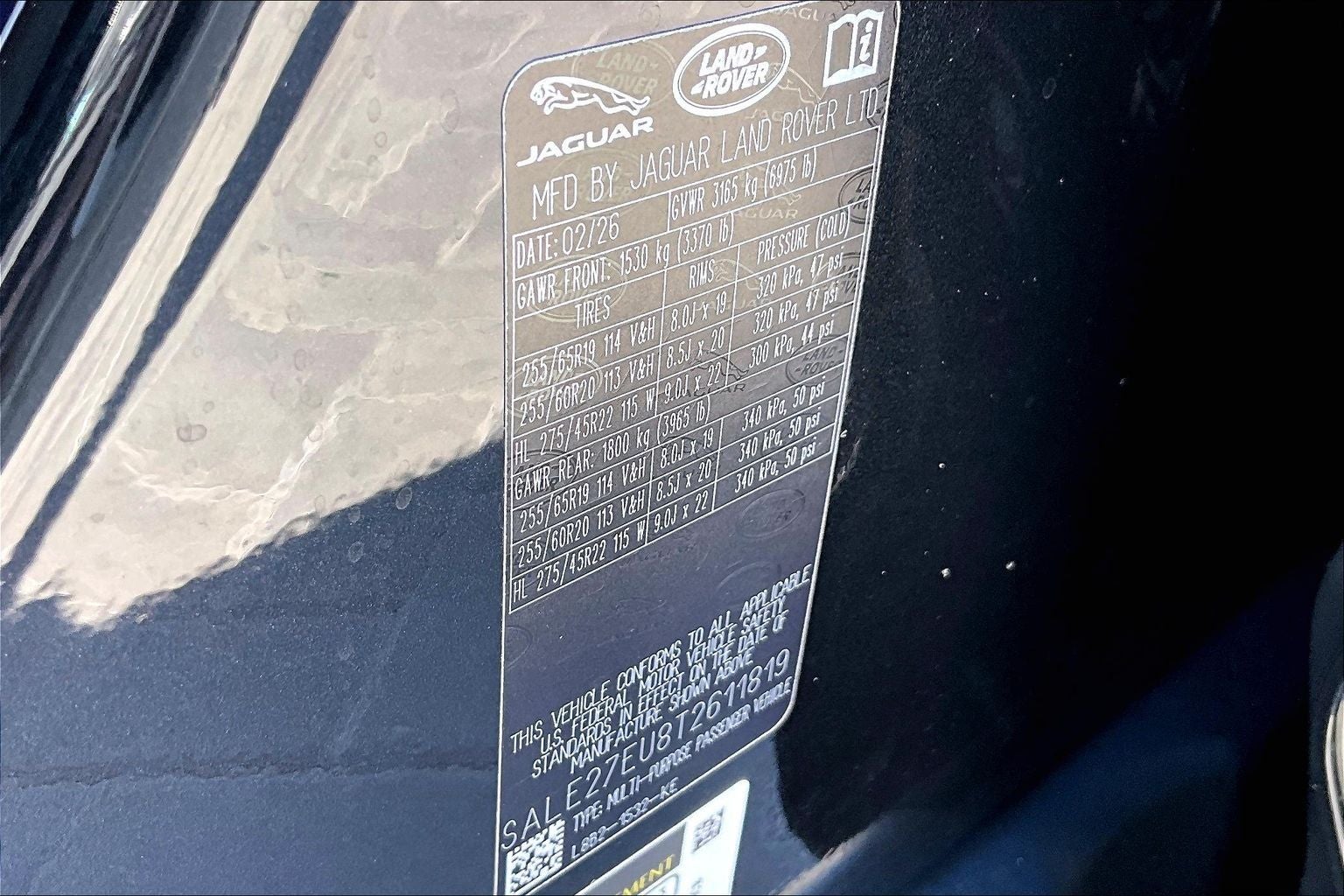 2026 Land Rover Defender 110 X-Dynamic SE