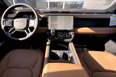 2026 Land Rover Defender 110 X-Dynamic SE