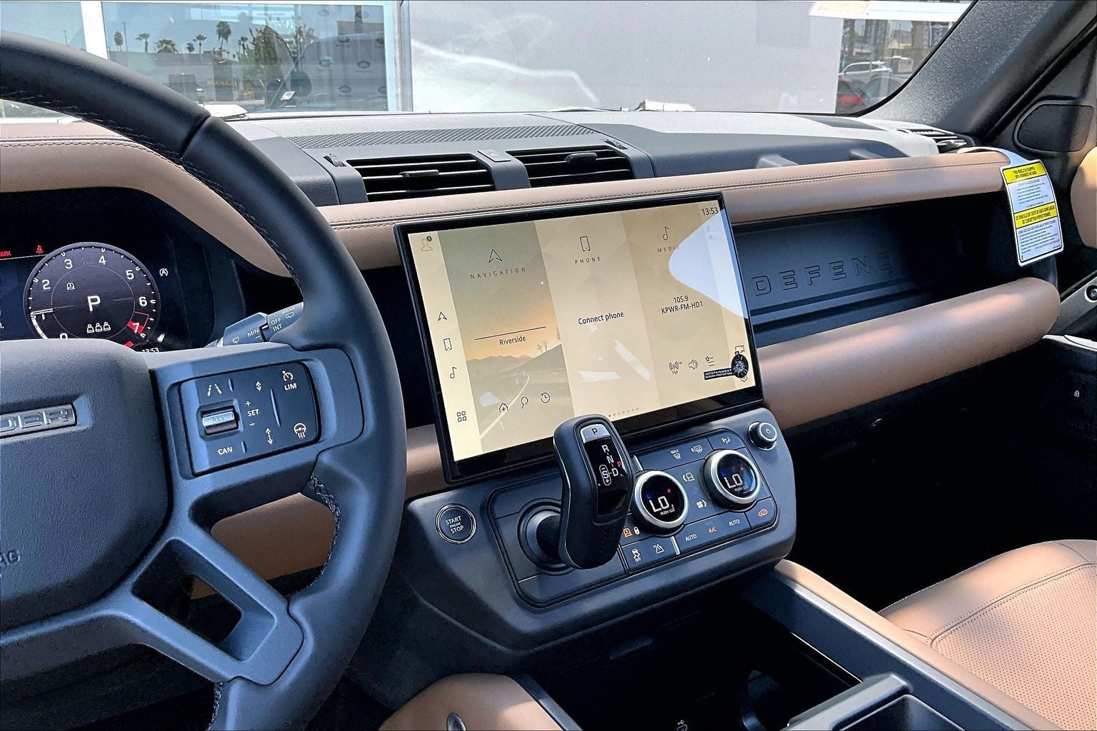 2026 Land Rover Defender 110 X-Dynamic SE