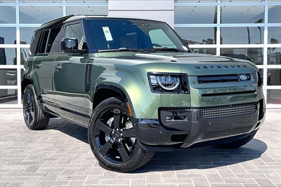 2026 Land Rover Defender 110 X-Dynamic SE