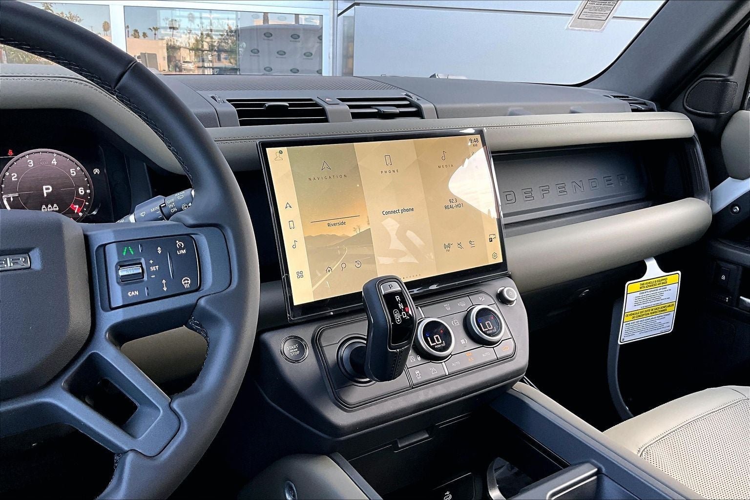 2026 Land Rover Defender 110 X-Dynamic SE