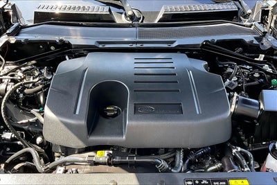 2025 Land Rover Defender 110 X-Dynamic SE