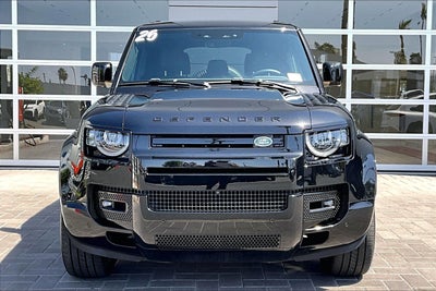 2025 Land Rover Defender 110 X-Dynamic SE