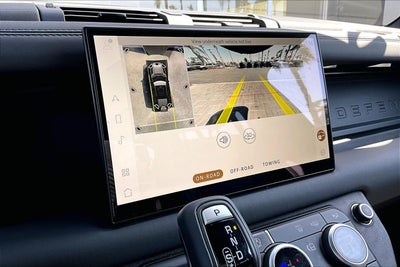 2025 Land Rover Defender 110 X-Dynamic SE
