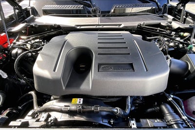 2026 Land Rover Defender 110 X-Dynamic SE