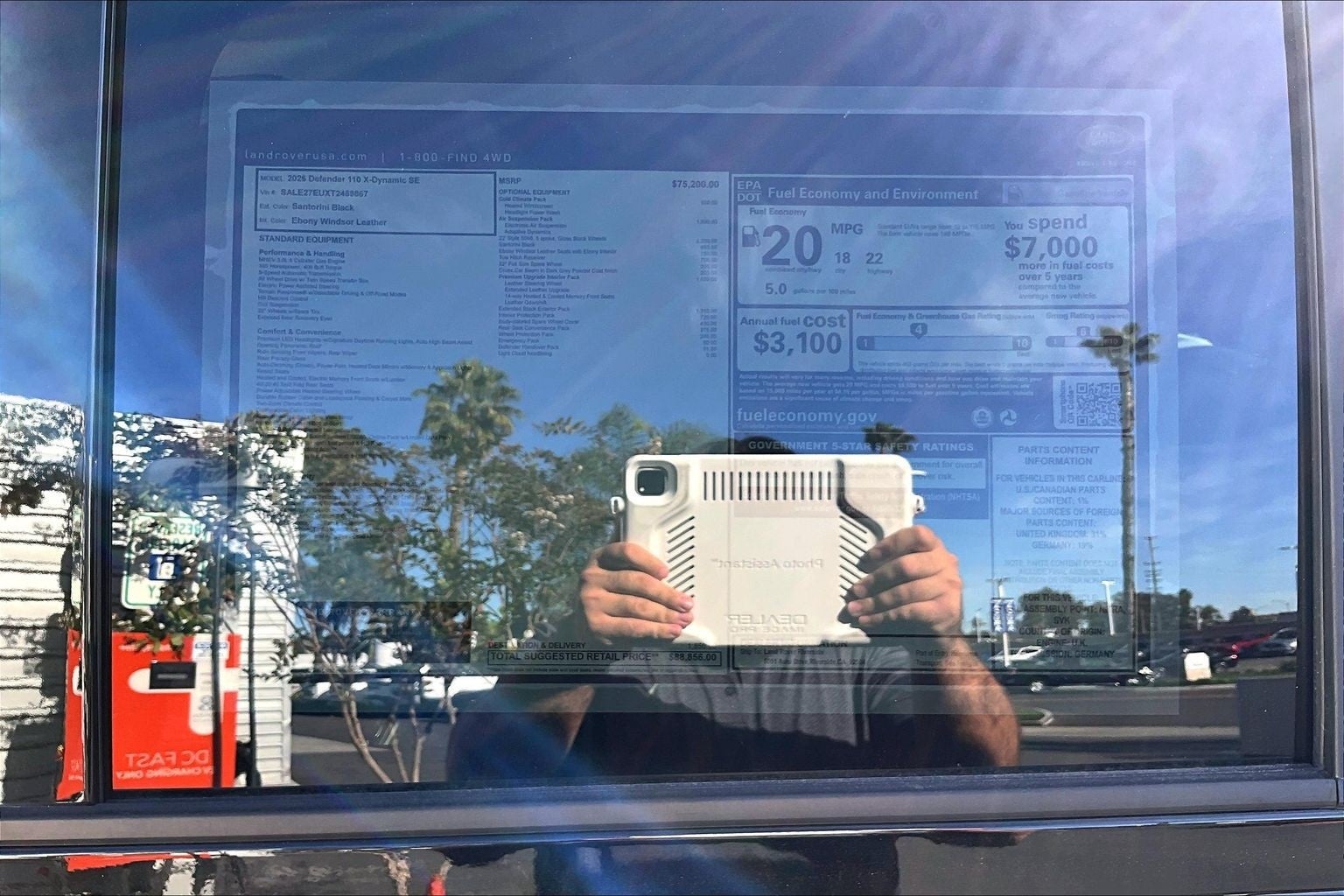 2026 Land Rover Defender 110 X-Dynamic SE