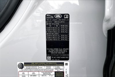 2026 Land Rover Defender 110 X-Dynamic SE